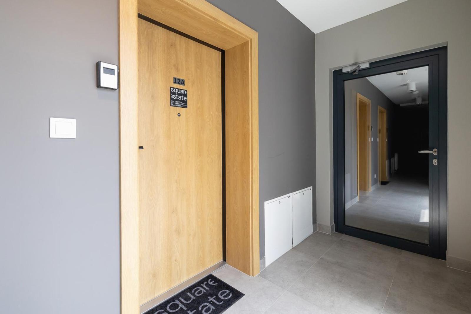 Apartment Ap With A Balcony- Podgorze- Kalwaryjska 34 *